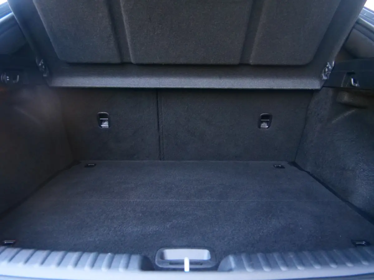 1.0 T-GDi ComfortLine 120 Pk Navi / DAB / Apple Carplay / Camera