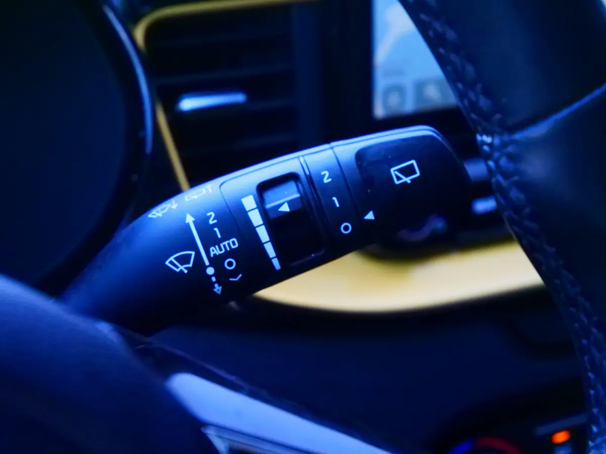 1.0 T-GDi ComfortLine 120 Pk Navi / DAB / Apple Carplay / Camera