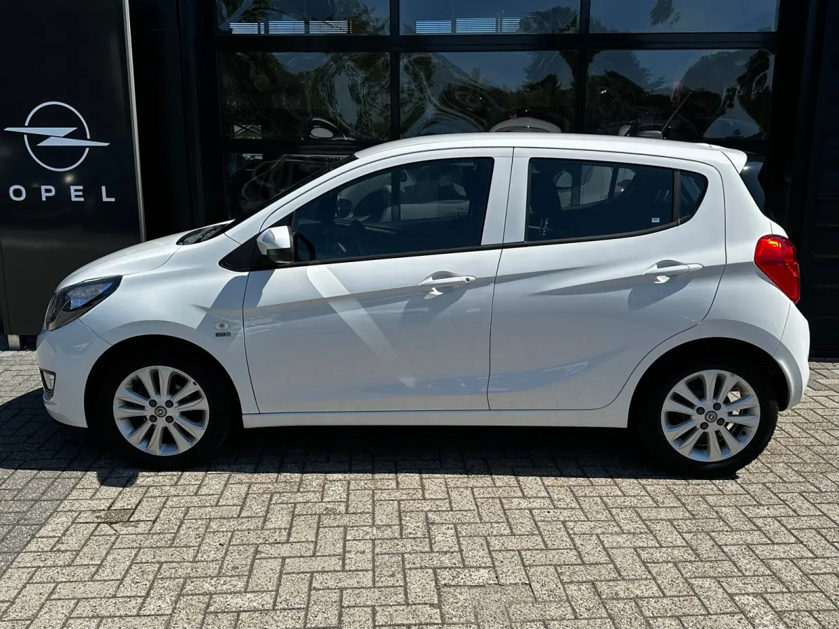 1.0 120 Jaar Edition | NAVIGATIE + APPLE CARPLAY/ANDROID AUTO| PARKEERSENSOREN ACHTER| CRUISE CONTROL| AIRCO| DAB ONTVANGER| DEALER ONDERHOUDEN|
