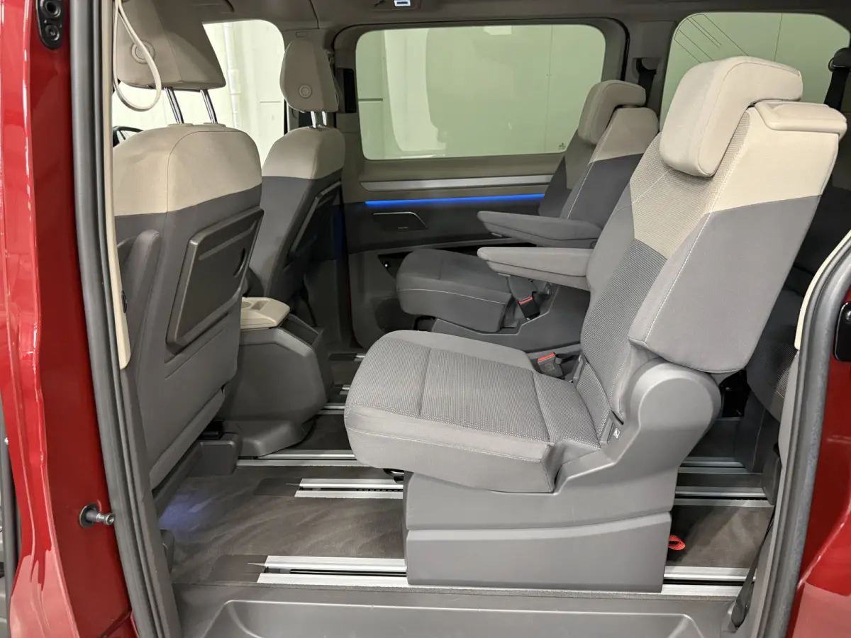 1.4 eHybrid Life 7p. PANO/TREKHAAK/SOH 91%/H&K/EL.SCHUIFDEUREN/IQ-LIGHT/ACC/KEYLESS/CAMERA/17"BLACK/EL.A.KLEP/TWO-TONE FORTANA RED-DEEP BLACK/NET BEURT GEHAD BIJ VW DEALER