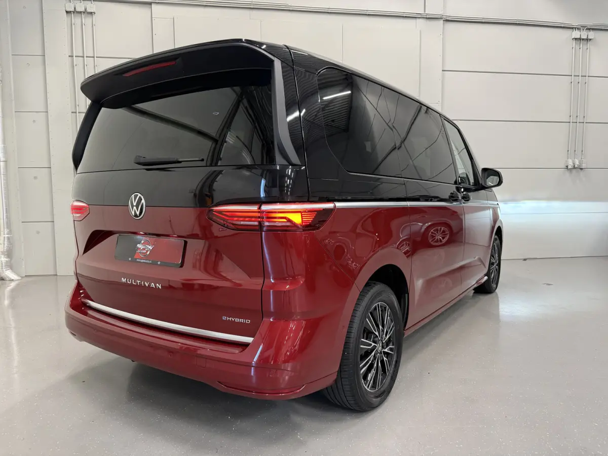1.4 eHybrid Life 7p. PANO/TREKHAAK/SOH 91%/H&K/EL.SCHUIFDEUREN/IQ-LIGHT/ACC/KEYLESS/CAMERA/17"BLACK/EL.A.KLEP/TWO-TONE FORTANA RED-DEEP BLACK/NET BEURT GEHAD BIJ VW DEALER