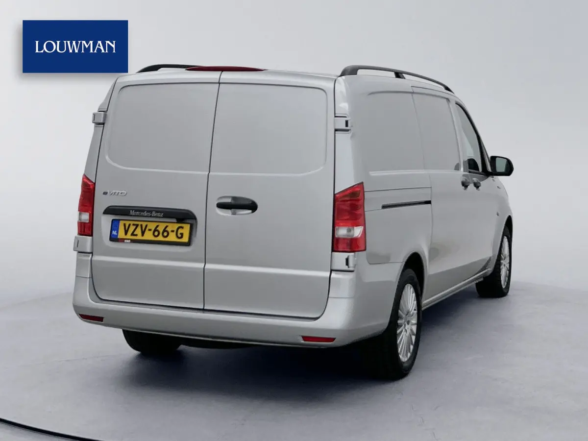 Lang 66 kWh Led 266km actieradius Navigatie Climate control Betimmering