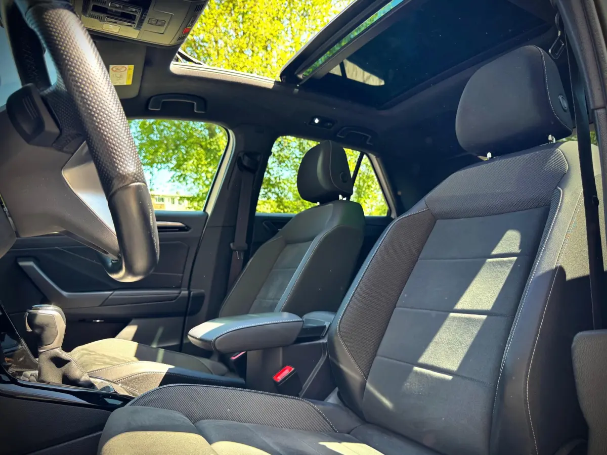 1.5 TSI R-Line | PANO | VIRTUAL | KEYLESS | CAMERA |