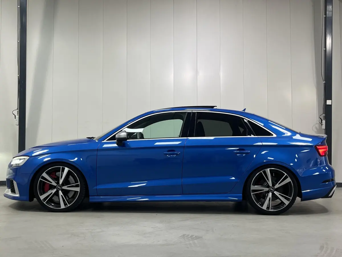 RS3 2.5 TFSI Quattro*PANO*ACC*KW*RS-ZETELS*B&O*CARBON*