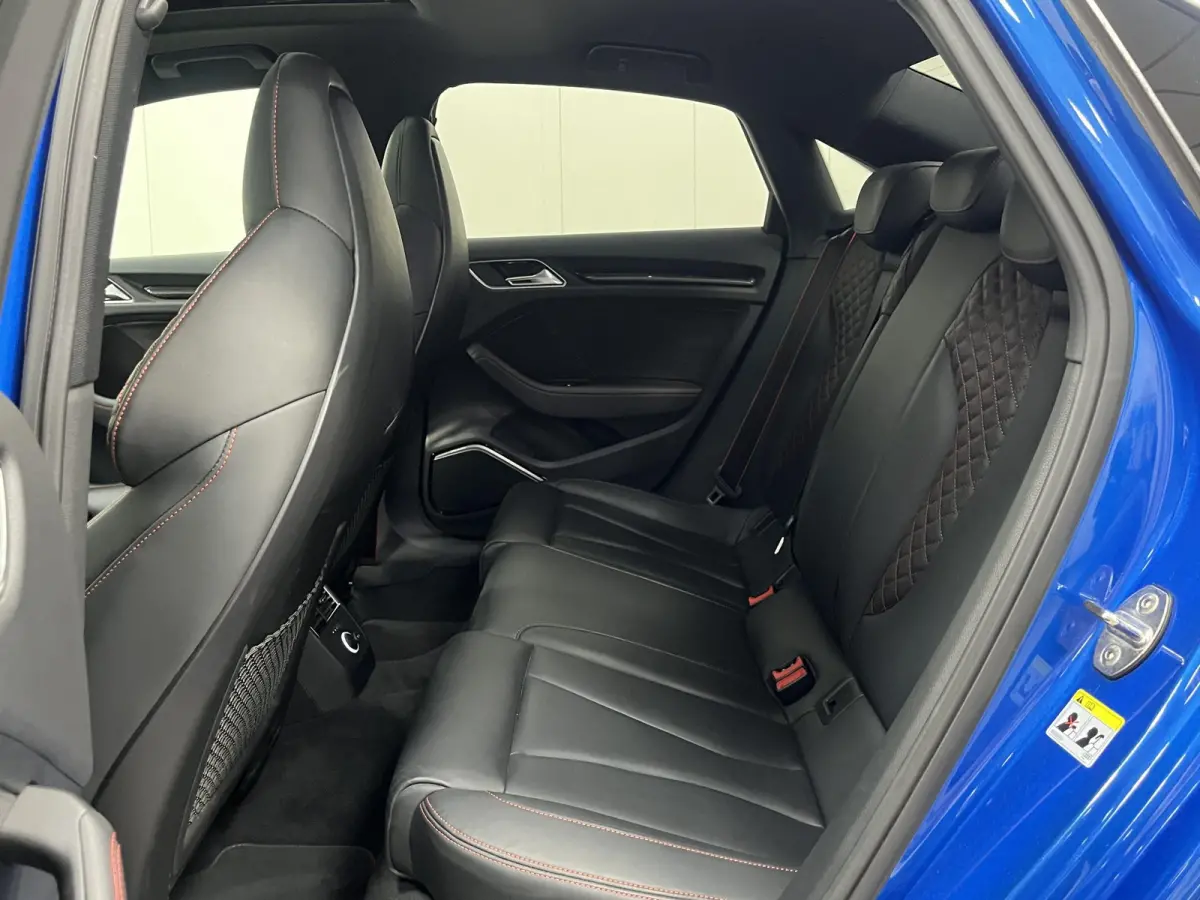 RS3 2.5 TFSI Quattro*PANO*ACC*KW*RS-ZETELS*B&O*CARBON*