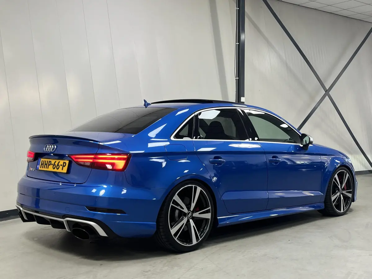 RS3 2.5 TFSI Quattro*PANO*ACC*KW*RS-ZETELS*B&O*CARBON*