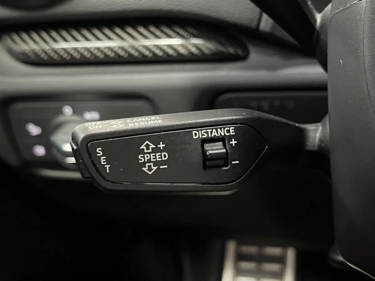 RS3 2.5 TFSI Quattro*PANO*ACC*KW*RS-ZETELS*B&O*CARBON*