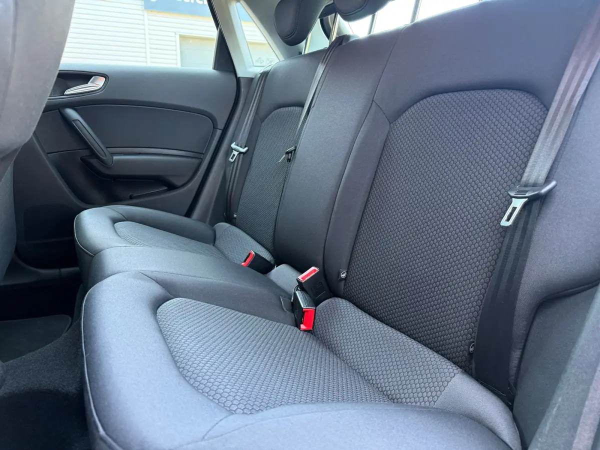 1.0 TFSI Adrenalin - Airco - Navi - Trekhaak - Org.NL