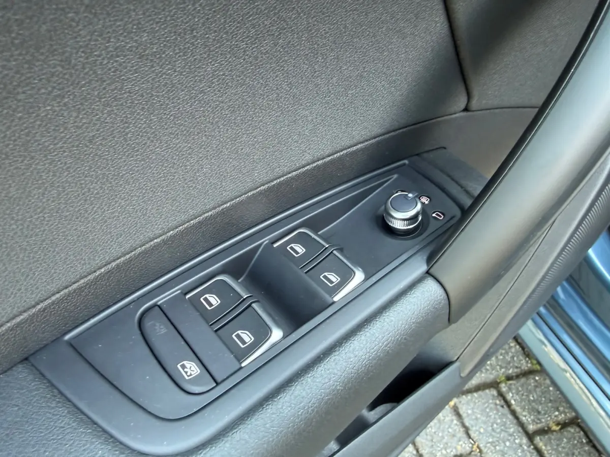 1.0 TFSI Adrenalin - Airco - Navi - Trekhaak - Org.NL