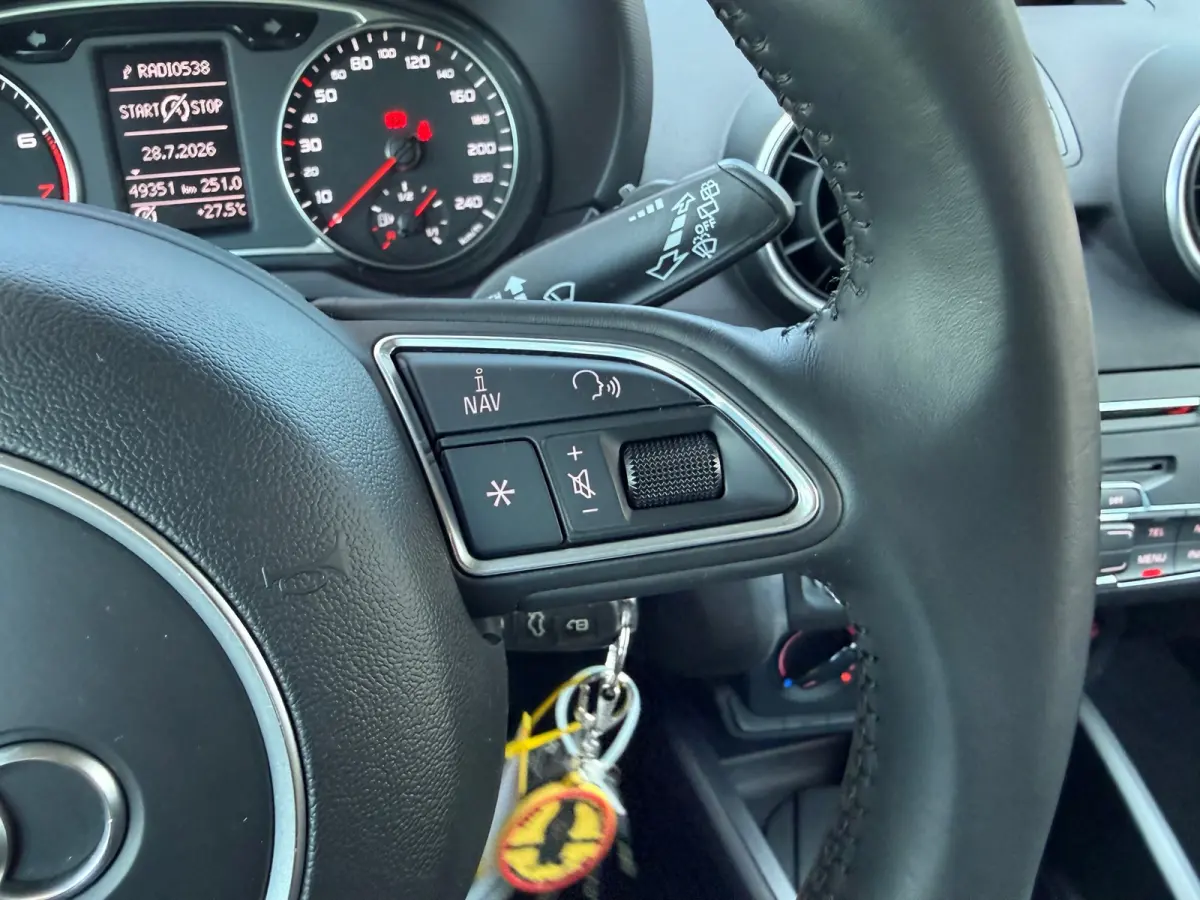 1.0 TFSI Adrenalin - Airco - Navi - Trekhaak - Org.NL