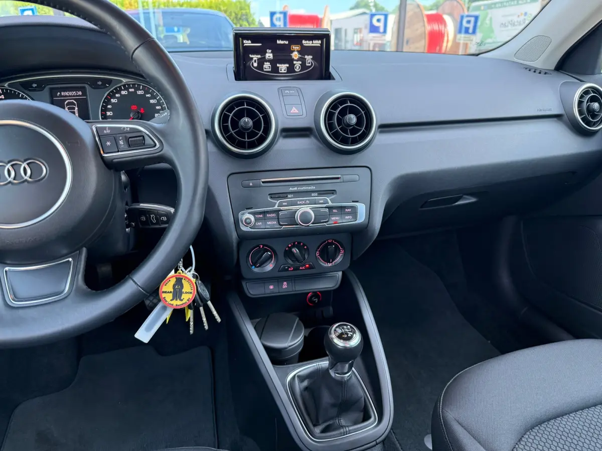 1.0 TFSI Adrenalin - Airco - Navi - Trekhaak - Org.NL