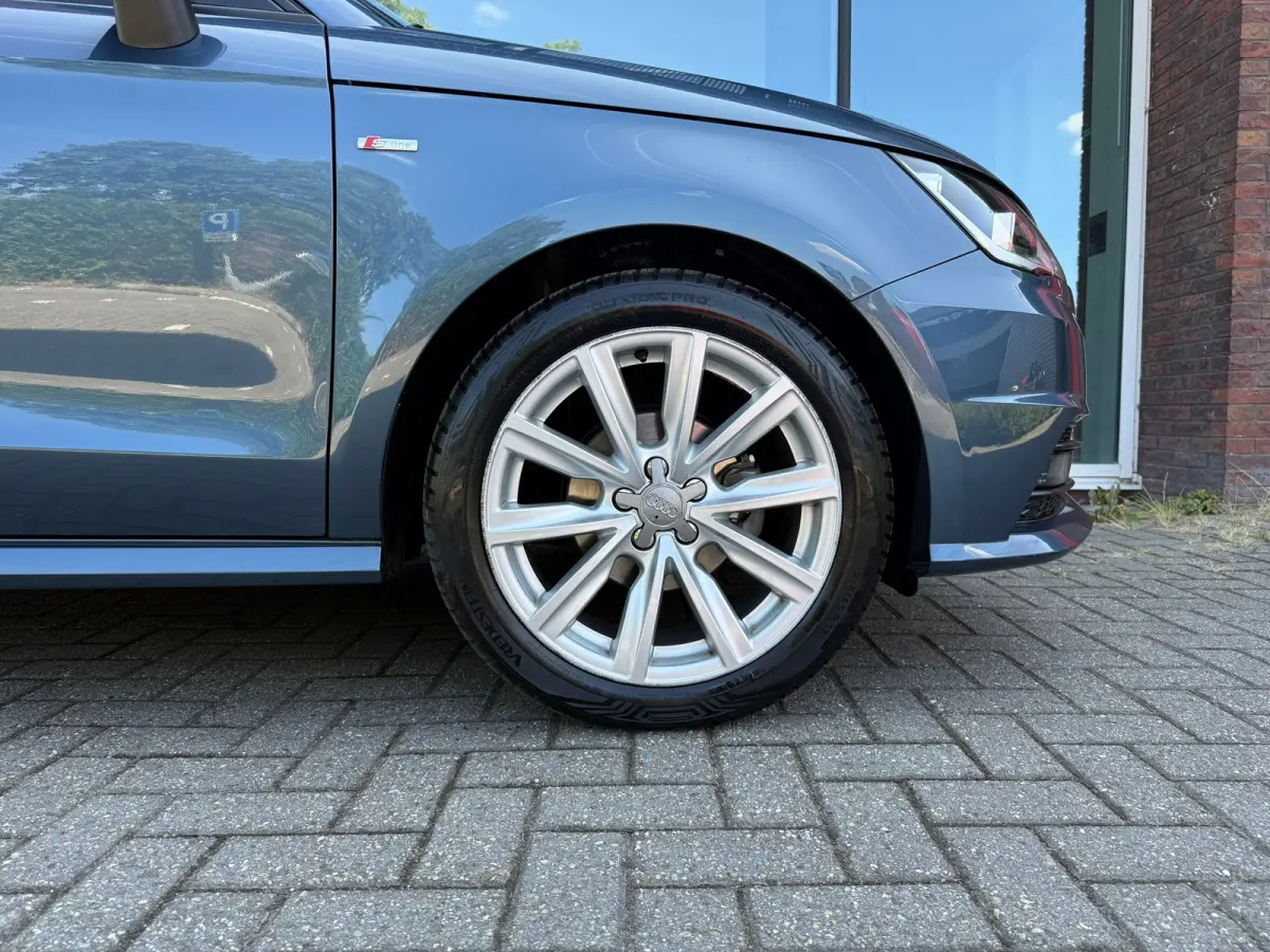 1.0 TFSI Adrenalin - Airco - Navi - Trekhaak - Org.NL