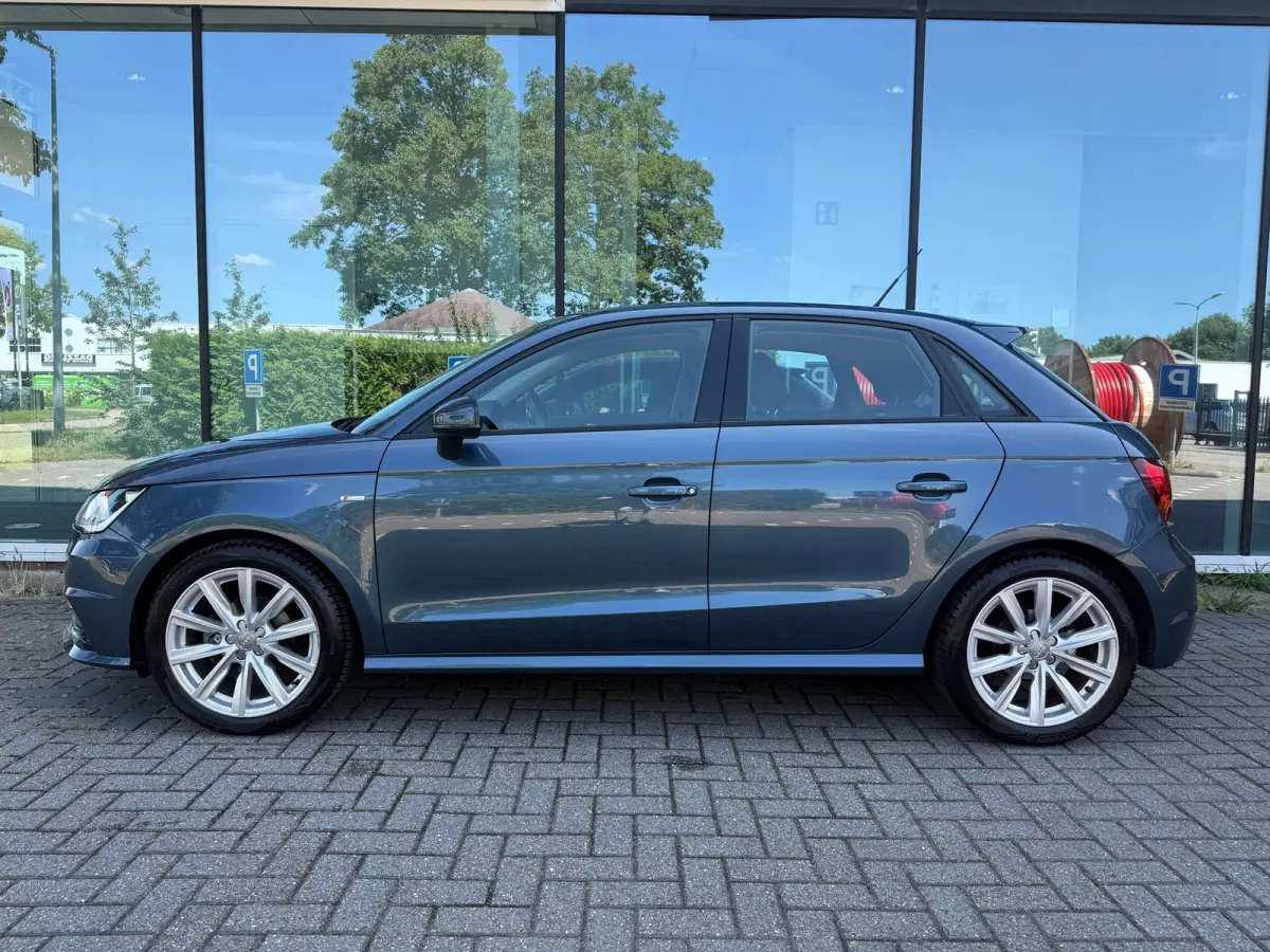 1.0 TFSI Adrenalin - Airco - Navi - Trekhaak - Org.NL