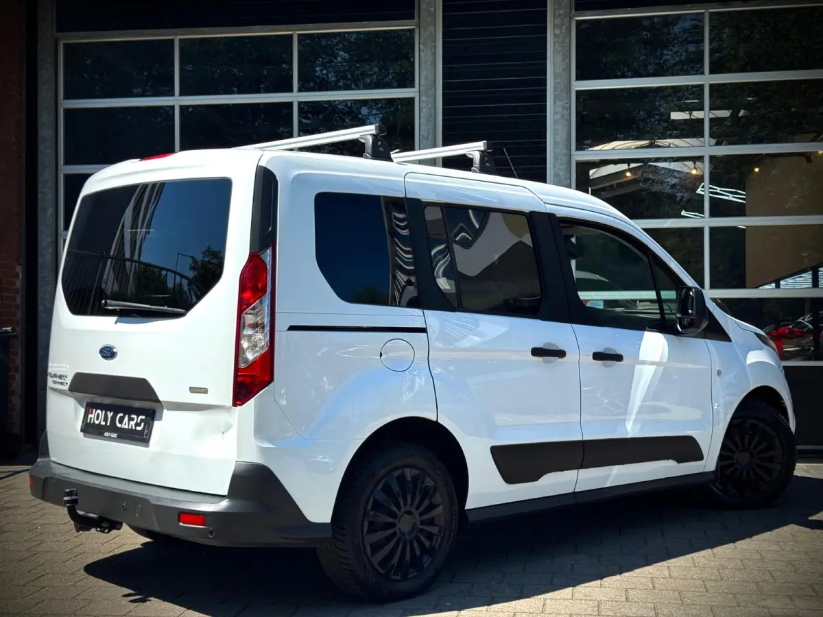 FORD 5 PERSOONS | PDC | TREKHAAK |