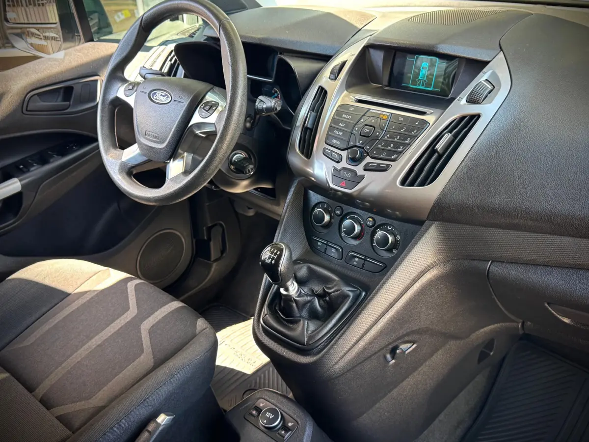 FORD 5 PERSOONS | PDC | TREKHAAK |
