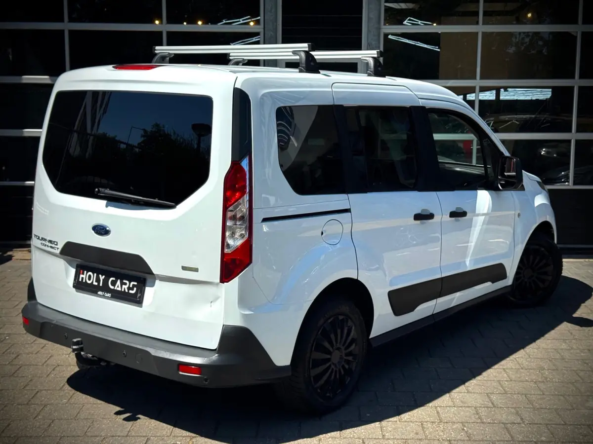 FORD 5 PERSOONS | PDC | TREKHAAK |