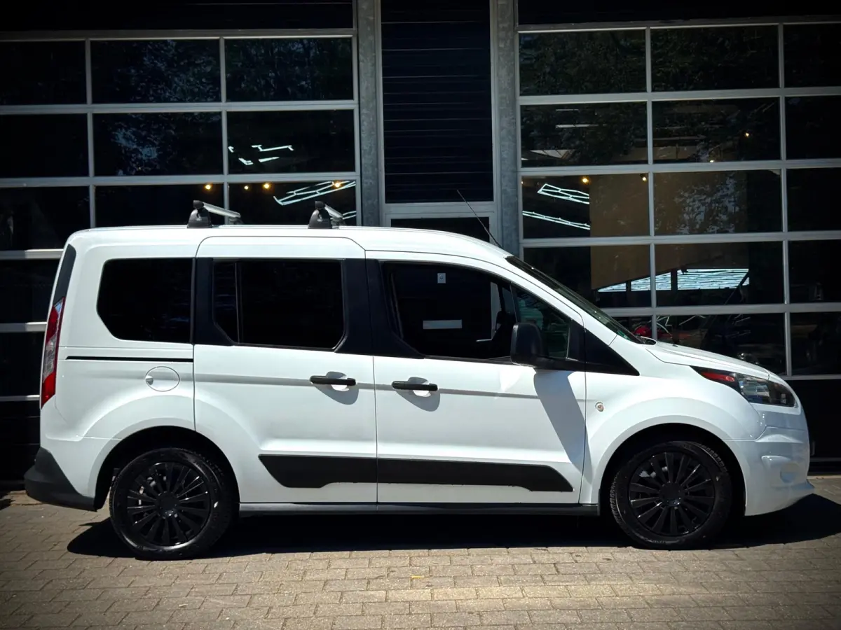 FORD 5 PERSOONS | PDC | TREKHAAK |