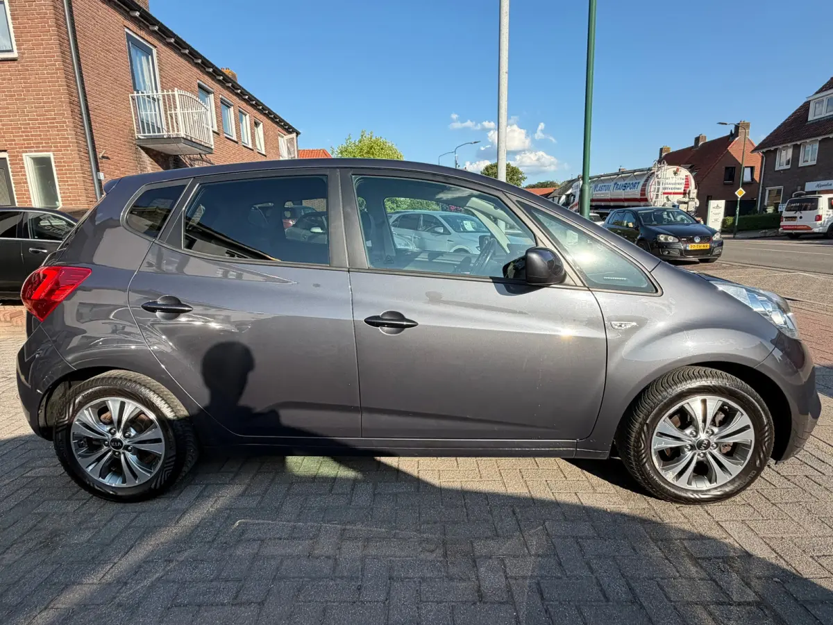 1.6 CVVT DynamicPLusLine,Automaat, Navigatie, Achteruitrijcamera, Climate control
