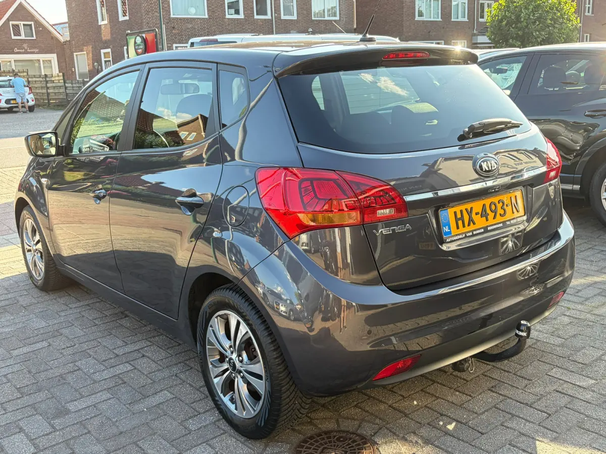 1.6 CVVT DynamicPLusLine,Automaat, Navigatie, Achteruitrijcamera, Climate control