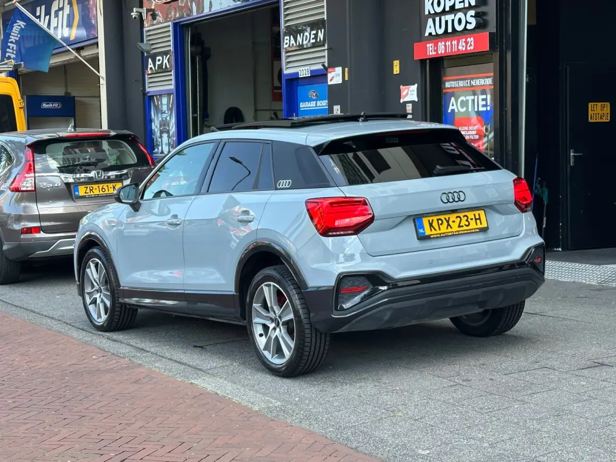 35 TFSI S-Line Leer Navi Camera Carplay Pano