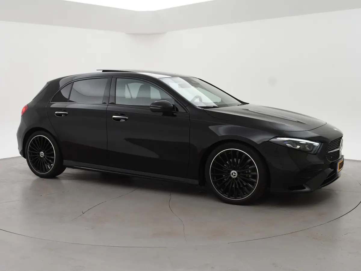 180 STAR EDITION AMG LINE LIMITED + PANORAMA | SFEERVERLICHTING | 19 INCH LMV | CAMERA
