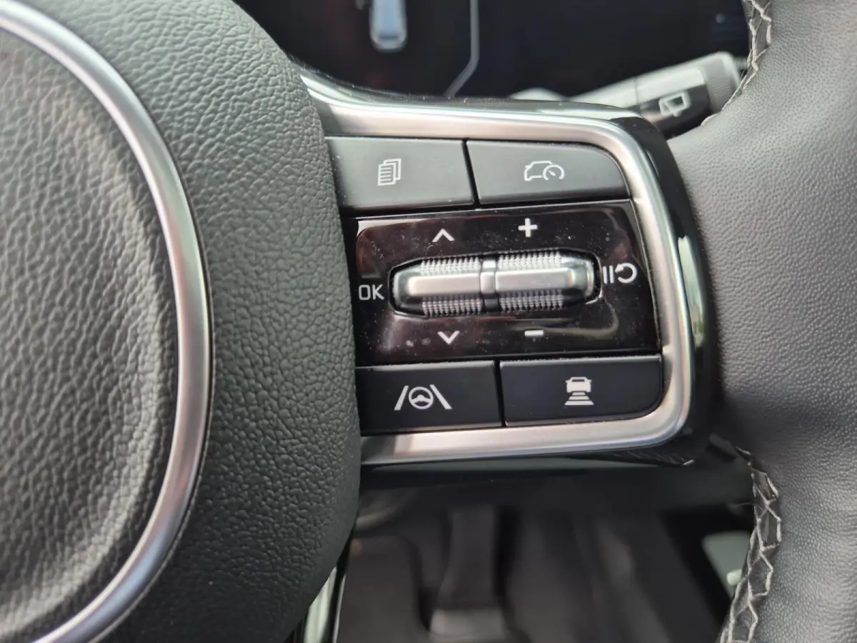 1.6 T-GDi Plug-in Hybrid 4WD DynamicPlusLine 7p | Climate Control | Cruise Control | Navigatie | 360° Camera | 7-Zits | Stoelverwarming | Panorama Dak | Elektrische Kofferklep |