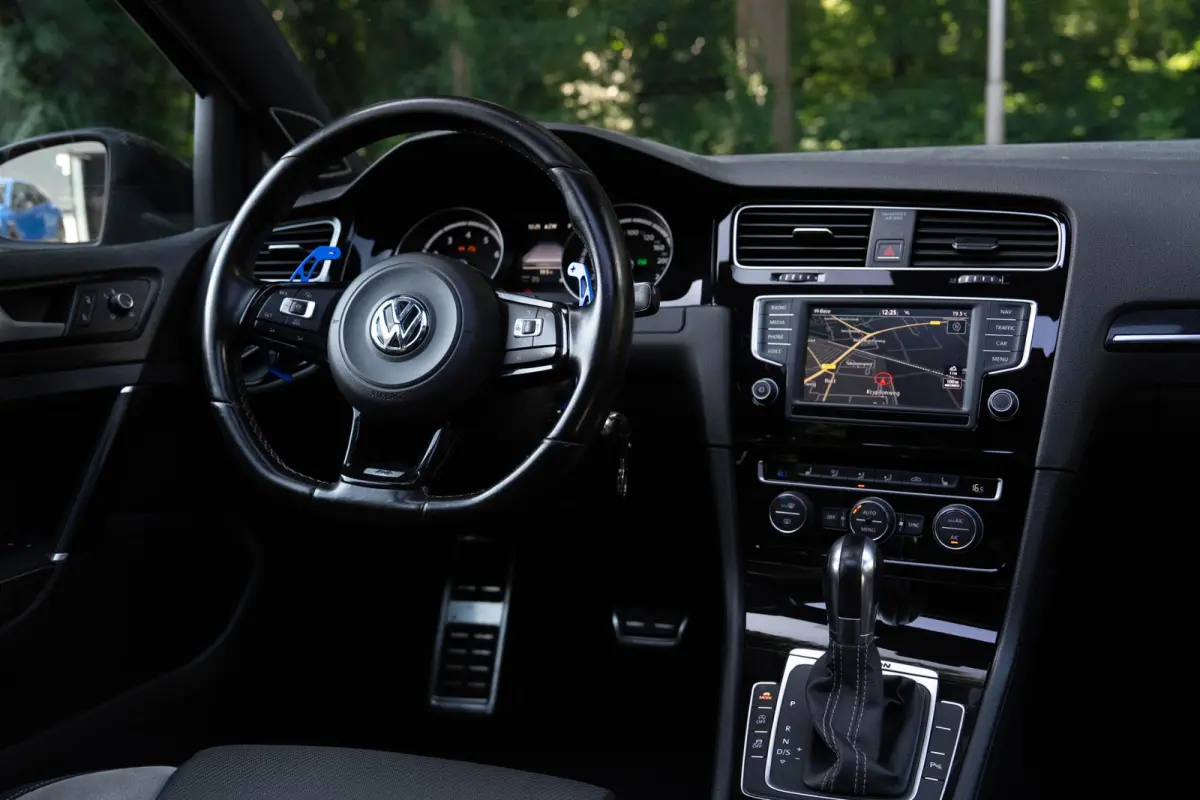 2.0 TSI R | Pano | Camera | Dynaudio | Onderhouden