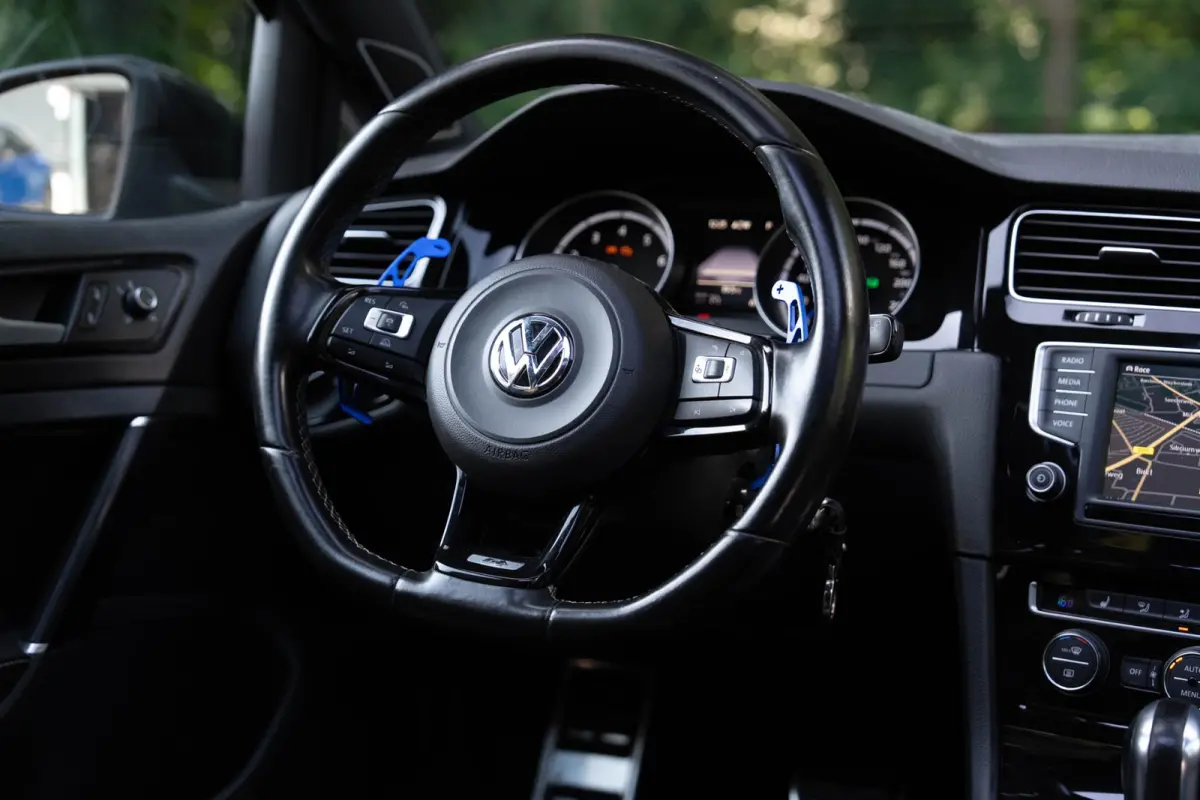2.0 TSI R | Pano | Camera | Dynaudio | Onderhouden