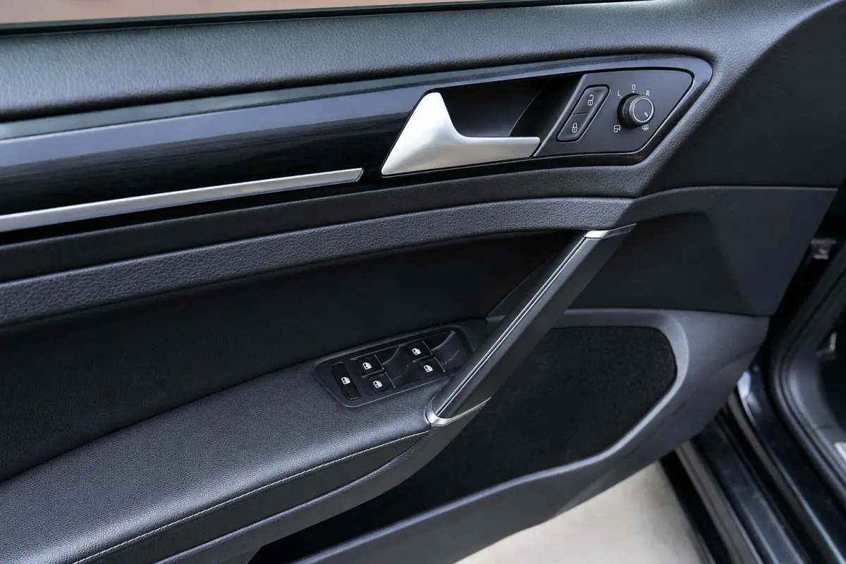 2.0 TSI R | Pano | Camera | Dynaudio | Onderhouden