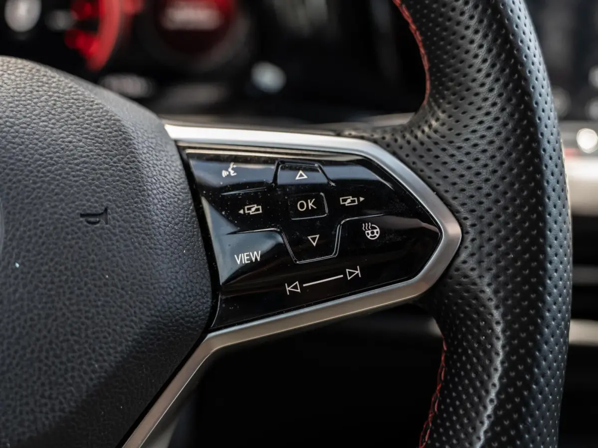 2.0 TSI GTI Clubsport IQ|Cam|Pano|BOMVOL!