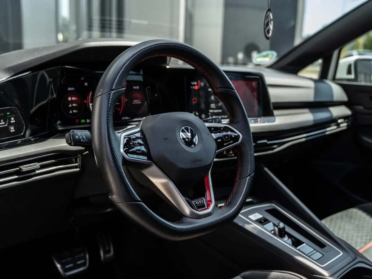 2.0 TSI GTI Clubsport IQ|Cam|Pano|BOMVOL!