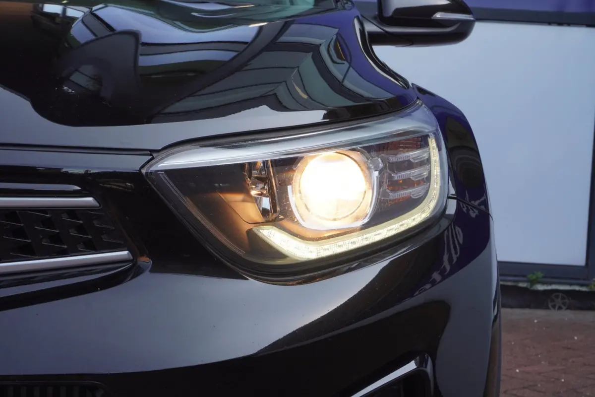1.0 T-GDi MHEV GT-Line+Led+Leder+ecc+camera+Breed-Navigatie+Stoel&Stuur-verw = SUPER !!