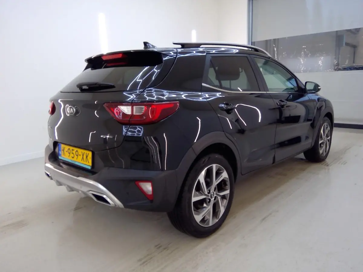 1.0 T-GDi MHEV GT-Line+Led+Leder+ecc+camera+body-Kitt = SUPER !!