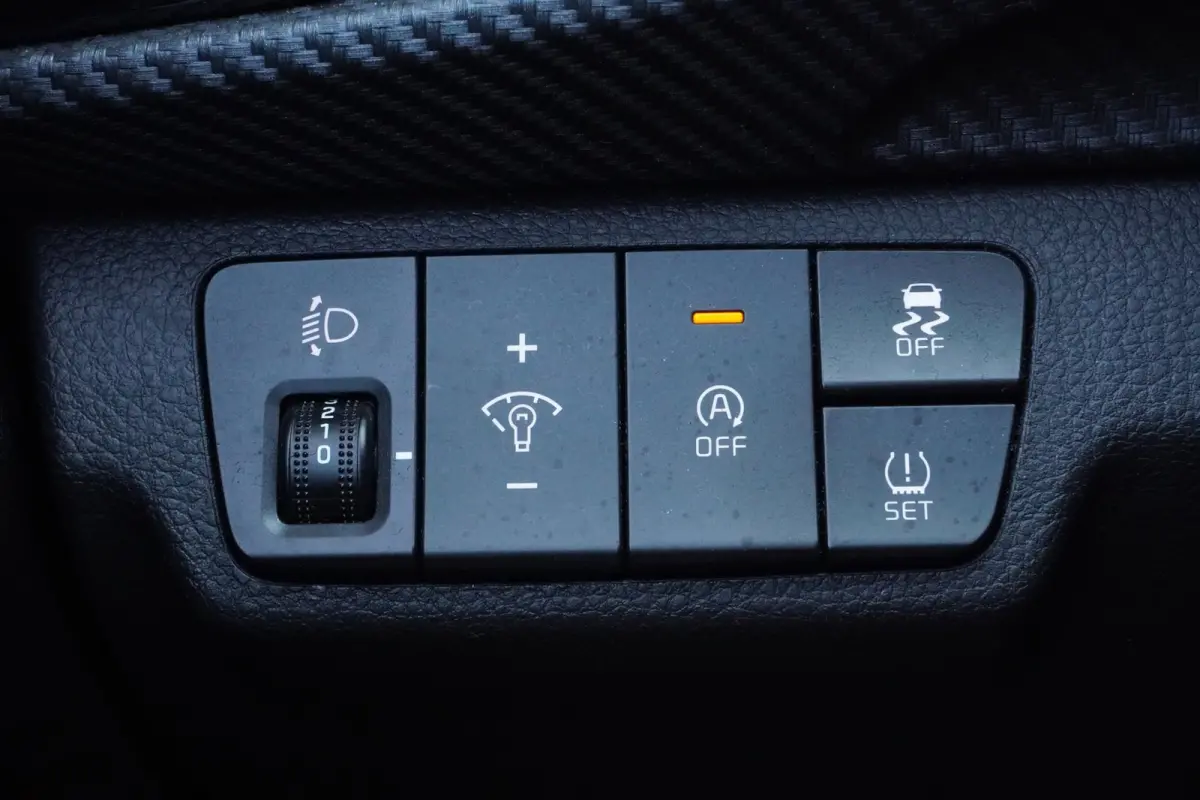 1.0 T-GDi MHEV GT-Line+Led+Leder+ecc+camera+Breed-Navigatie+Stoel&Stuur-verw = SUPER !!