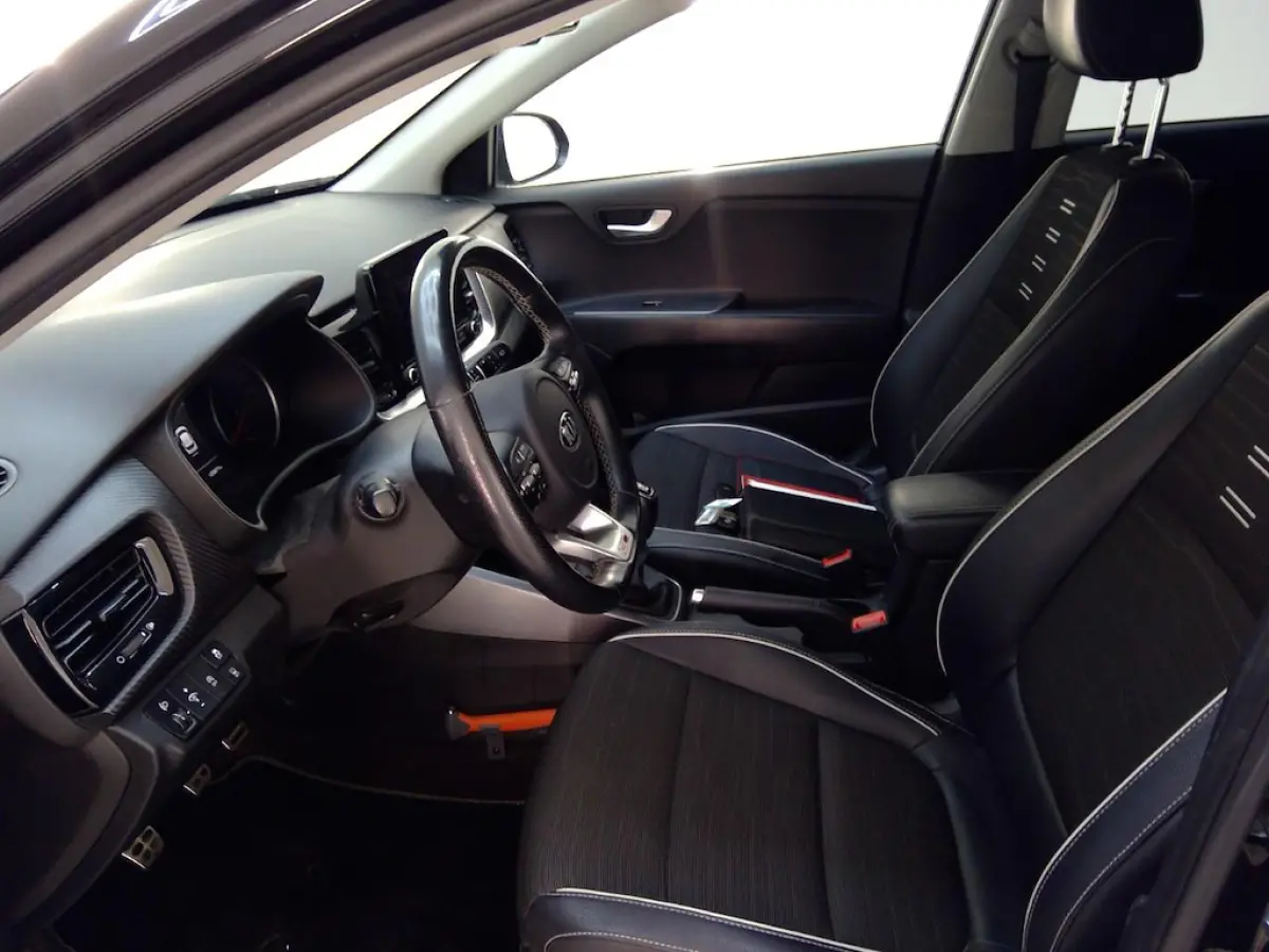 1.0 T-GDi MHEV GT-Line+Led+Leder+ecc+camera+body-Kitt = SUPER !!