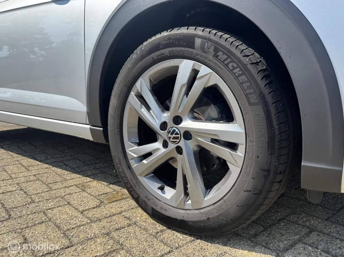 1.0 TSI R-Line Business Automaat Garantie