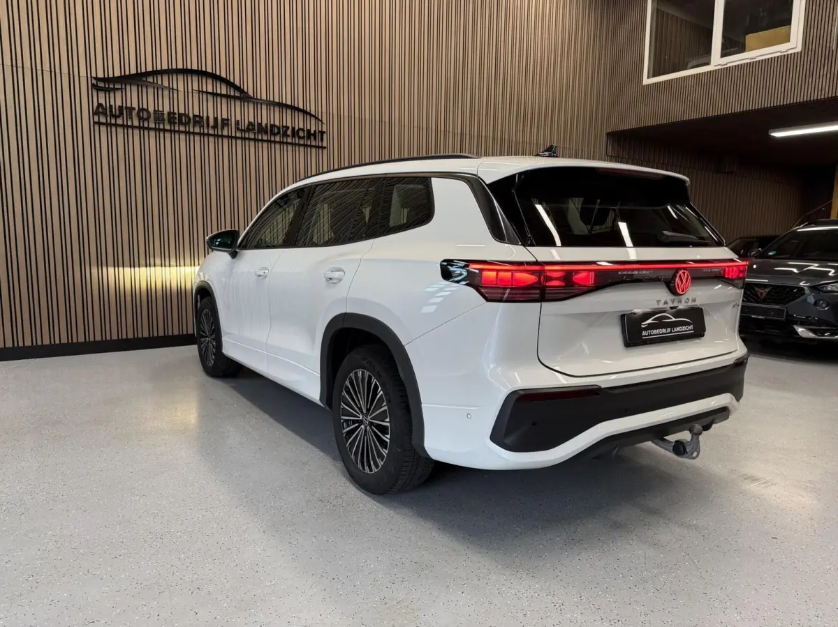 1.5 eTSI Life Edition 7p | 2025 | Automaat