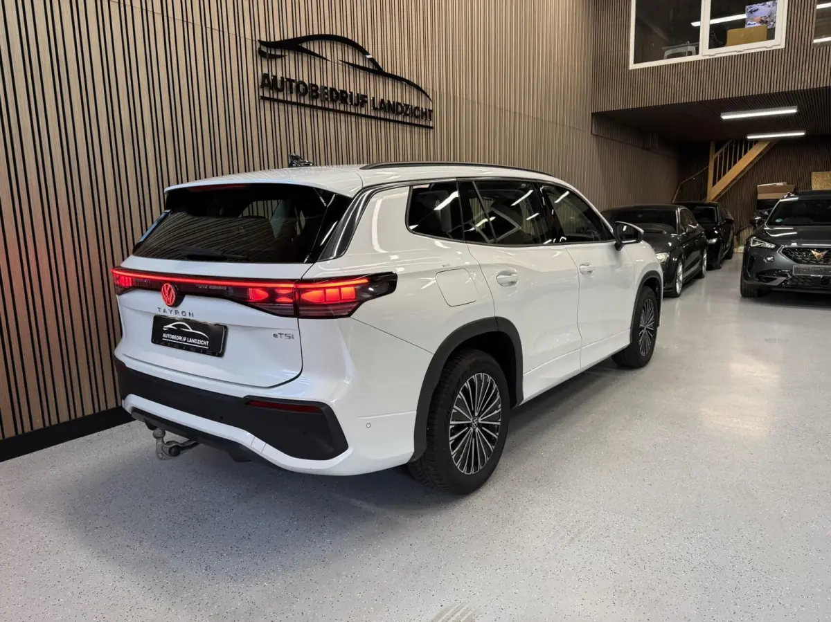 1.5 eTSI Life Edition 7p | 2025 | Automaat