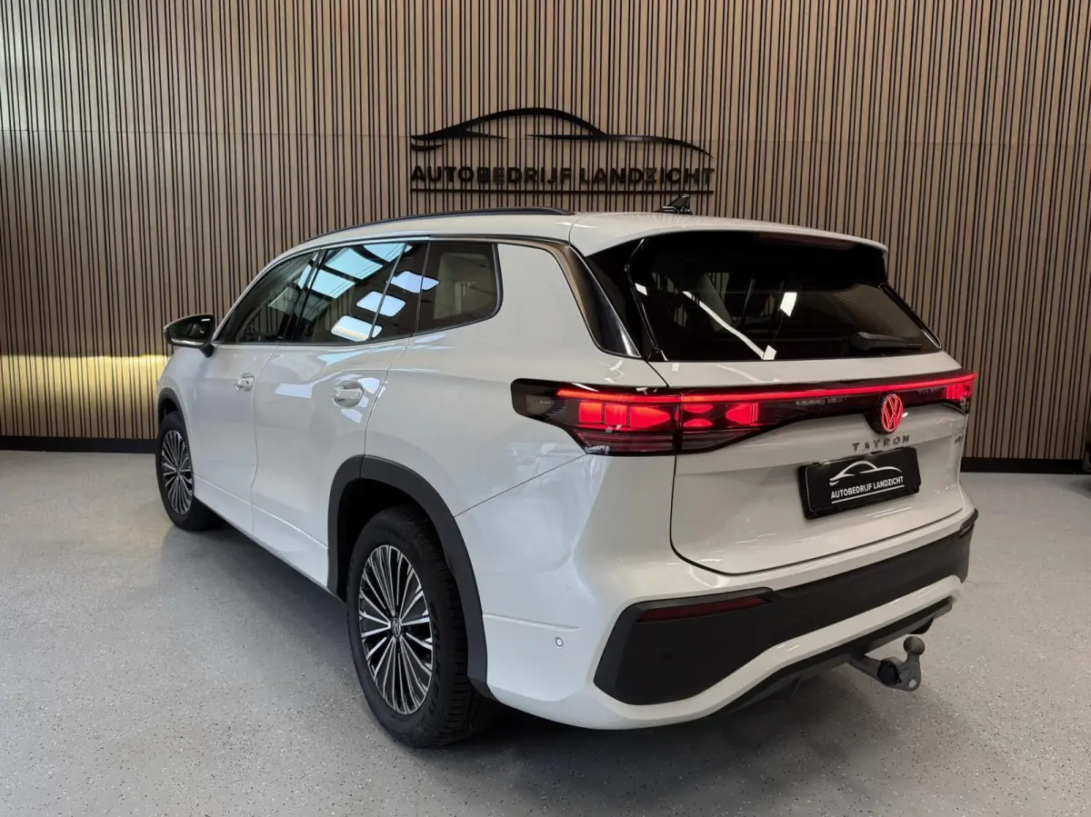 1.5 eTSI Life Edition 7p | 2025 | Automaat