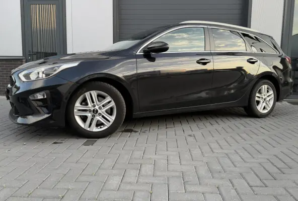 1.0 T-GDi MHEV DynamicLine