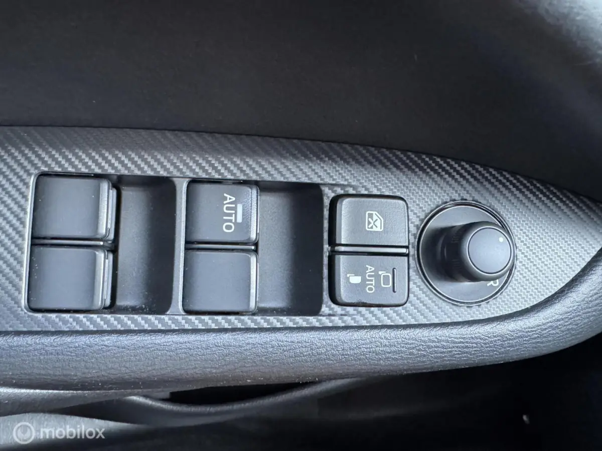 2.0 SkyActiv-G 120 Sport Selected | Stoelverwarming |
