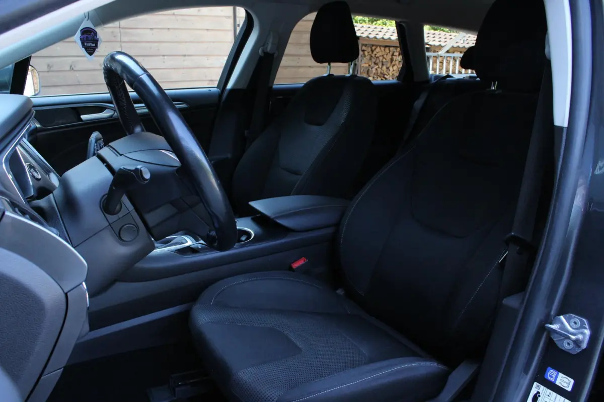 2.0 IVCT HEV Titanium ACC | CAMERA | CARPLAY