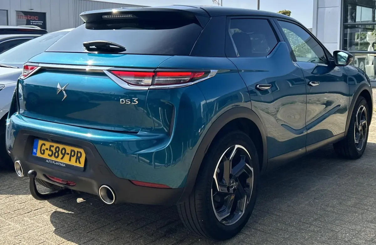 1.2 PureTech Grand Chic 156PK | BOMVOL | AUTOMAAT | 1e Eigenaar | NL AUTO | Trekhaak | DAB+ | 18 Inch | Lederen Bekleding | Navigatie | Climate Control | Apdative Cruise Control | Head Up Di