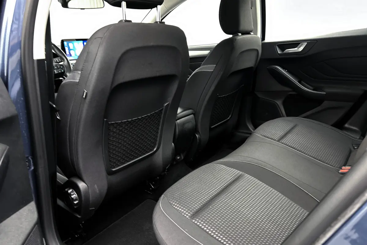 1.0 EcoBoost Hybrid | Camera | LED koplampen | Apple Carplay