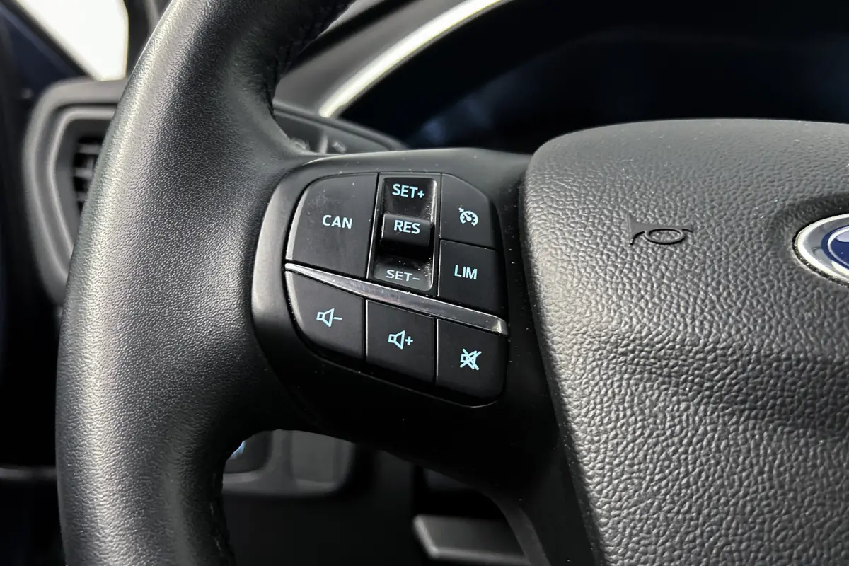 1.0 EcoBoost Hybrid | Camera | LED koplampen | Apple Carplay