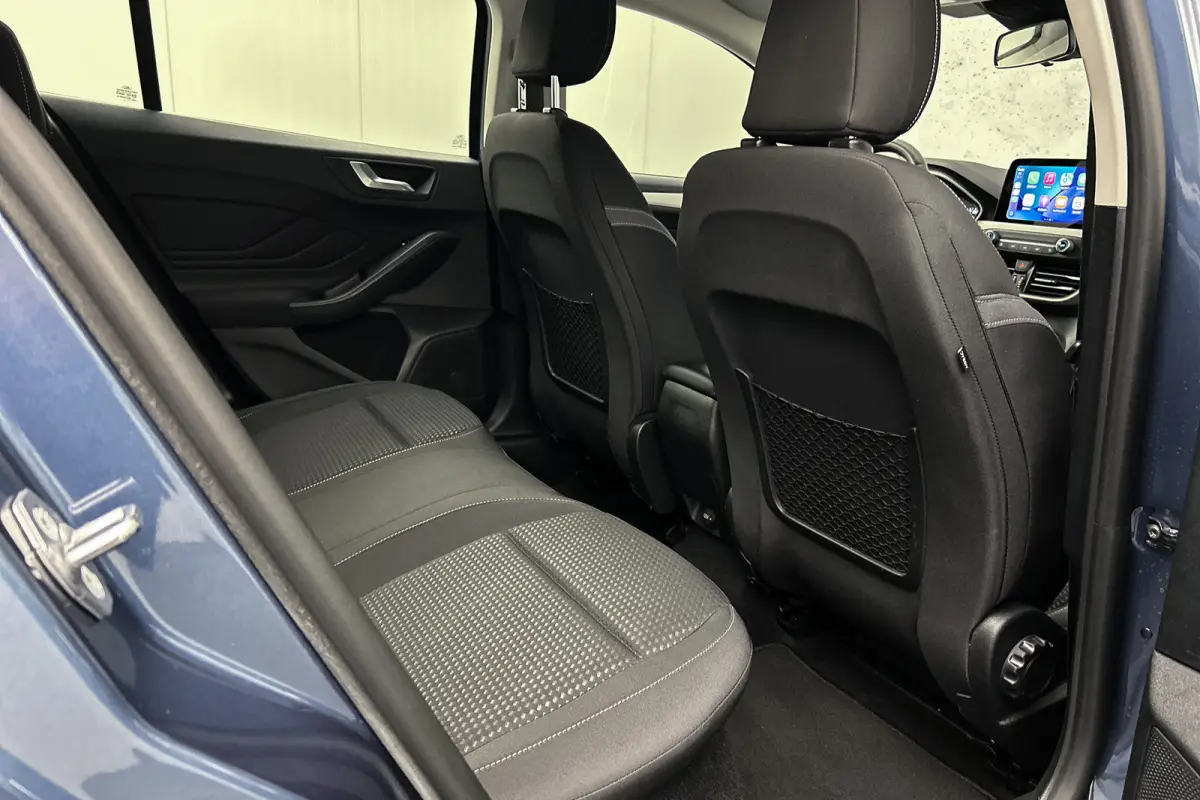 1.0 EcoBoost Hybrid | Camera | LED koplampen | Apple Carplay