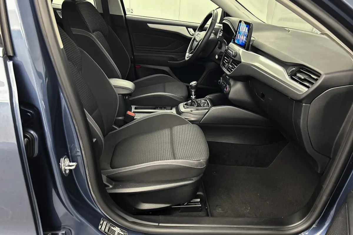 1.0 EcoBoost Hybrid | Camera | LED koplampen | Apple Carplay