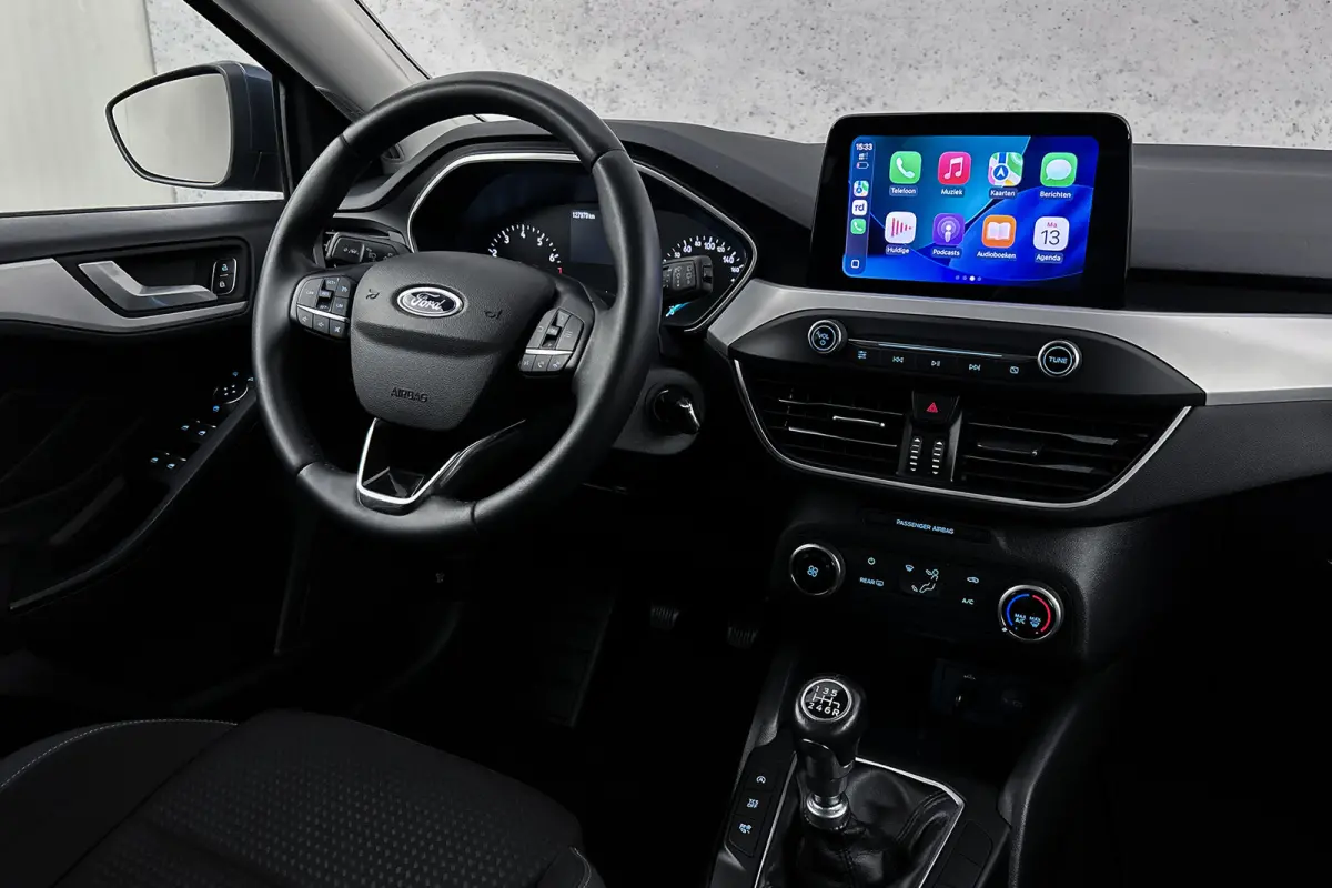 1.0 EcoBoost Hybrid | Camera | LED koplampen | Apple Carplay