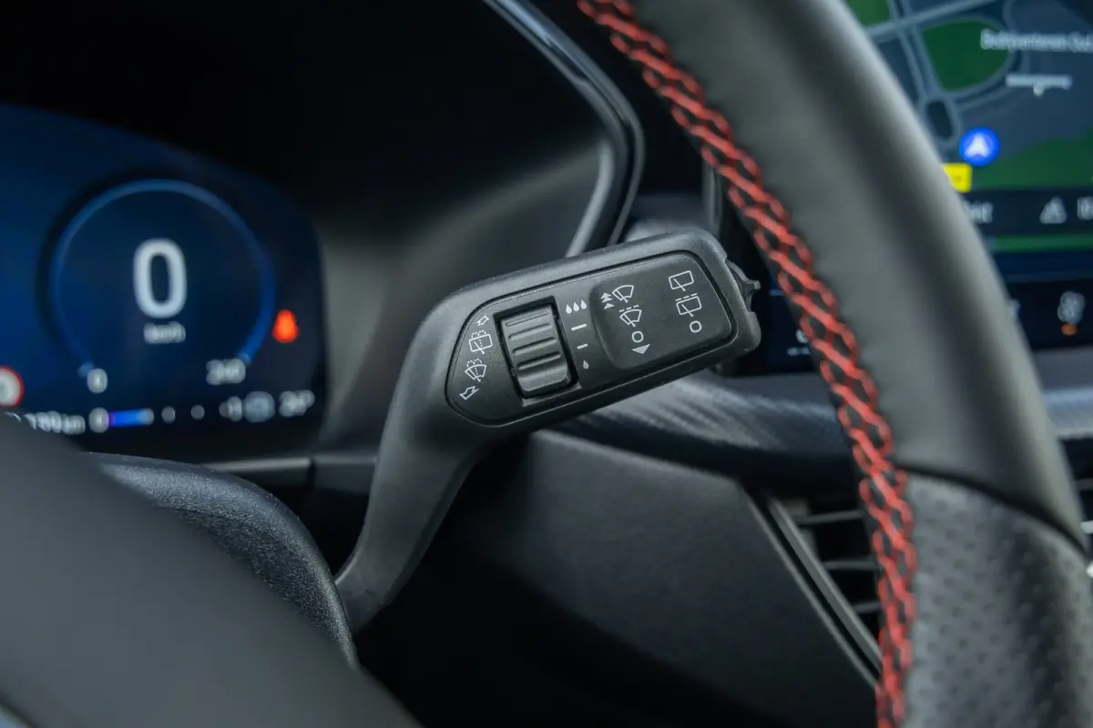 2.5 PHEV ST-Line X Adaptieve cruise | Matrix LED | B&O Audio | AGR Stoelen incl. memory | Head-up display | Trekhaak| Dodehoek detectie | 2100kg trekgewicht | Keyless | Elec. achterklep