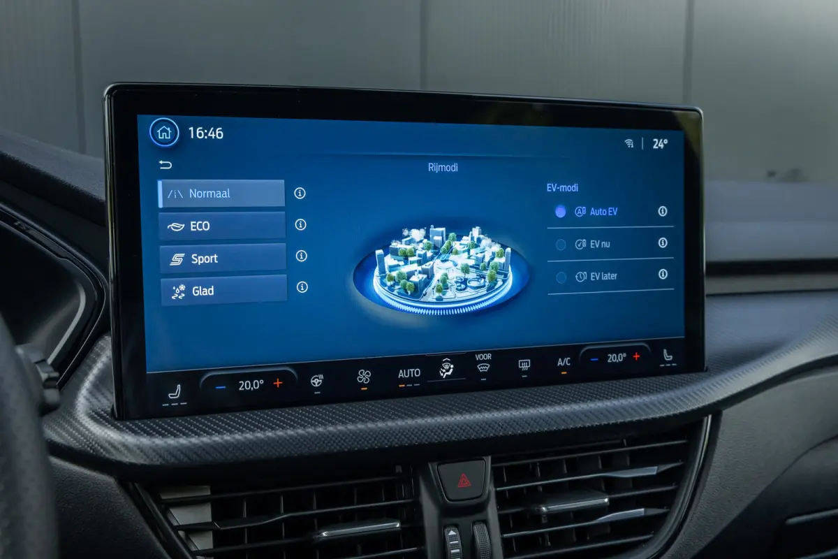 2.5 PHEV ST-Line X Adaptieve cruise | Matrix LED | B&O Audio | AGR Stoelen incl. memory | Head-up display | Trekhaak| Dodehoek detectie | 2100kg trekgewicht | Keyless | Elec. achterklep